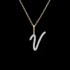 Collar Letra V