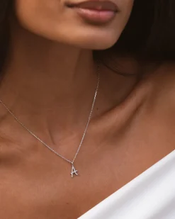 Collar Plata Letra A