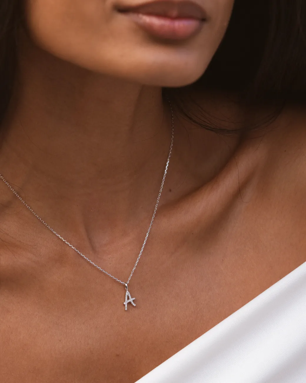 Collar Plata Letra A