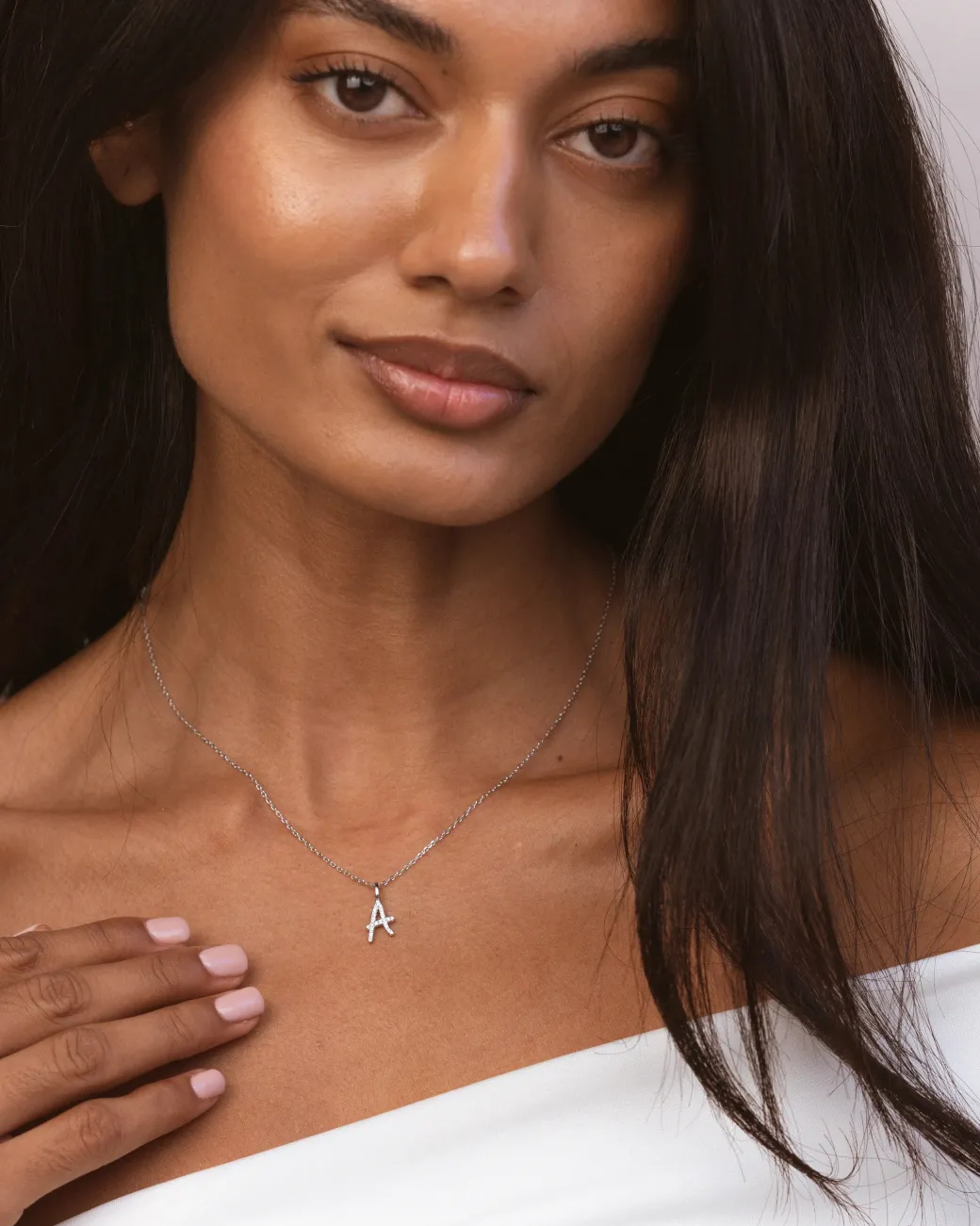 Collar Plata Letra A