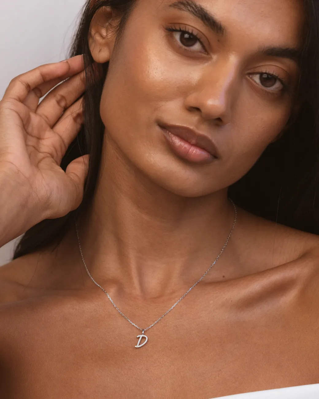 Collar Plata Letra D