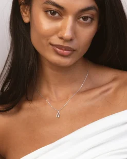 Collar Plata Letra G