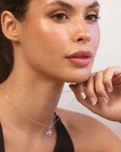 Collar Plata Letra H