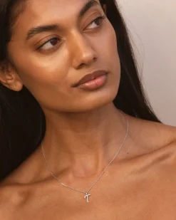 Collar Plata Letra T