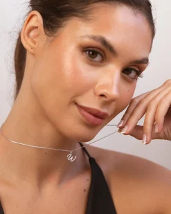 Collar Plata Letra W