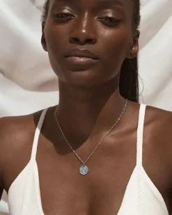 Collar Plateado Zodiaco Piscis