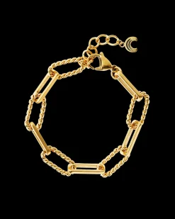 Golden Chainet Bracelet