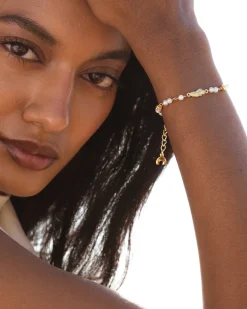 Shana Pearl Bracelet